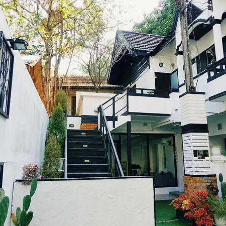 Villa Yah'S Yard